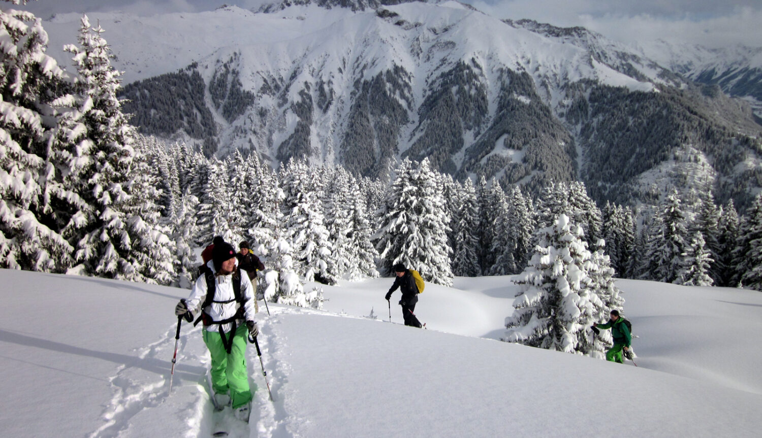 Skitouring_Switzerland, avalanche course